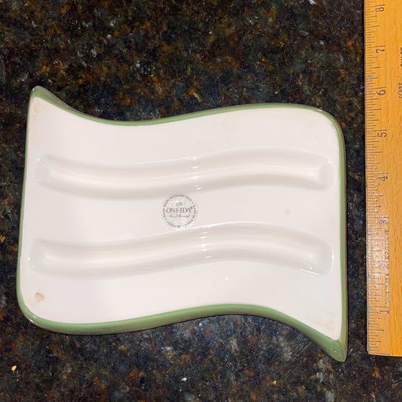 Oneida Tray Oliveto Olive Hand Painted Three Sections Platter Tray 7 1/4in NEW - Picture 4 of 4